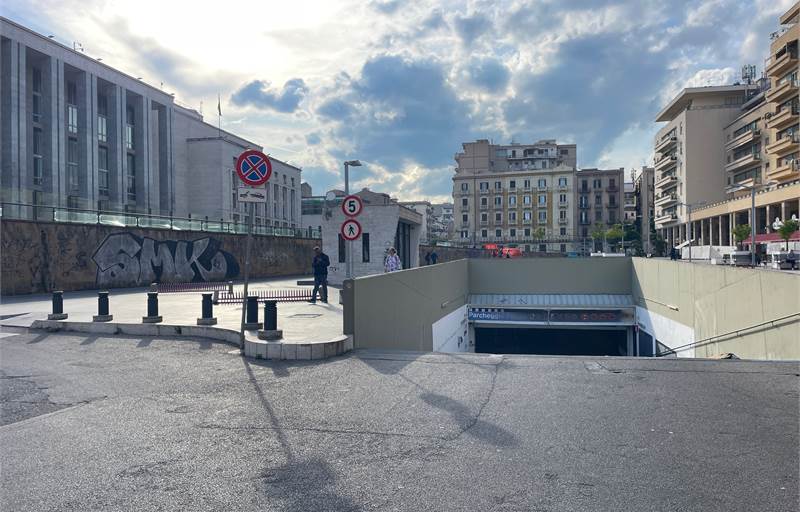 Garage in vendita a Piazza Vittorio Emanuele Orlando Palermo